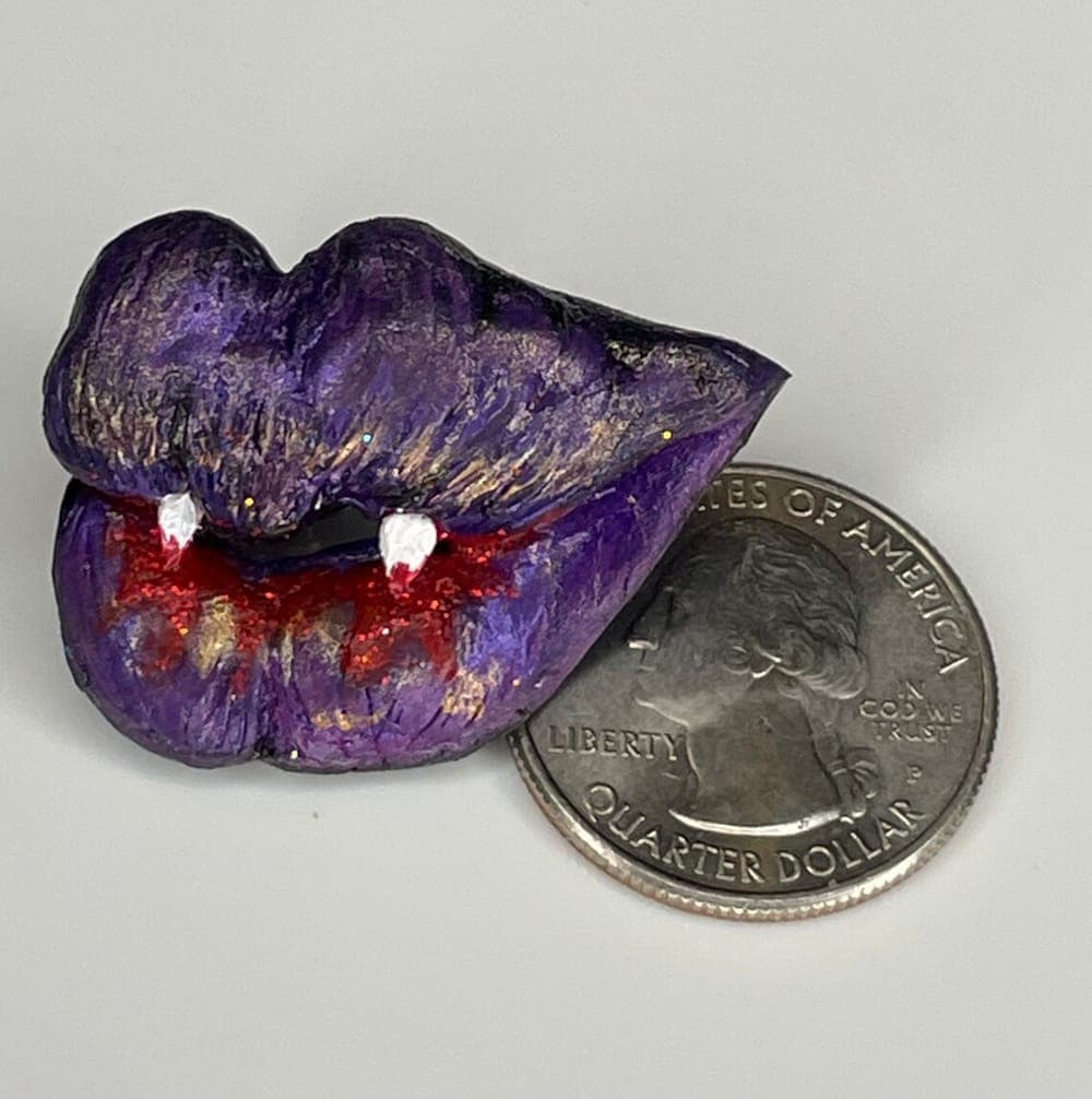 Vampire Kiss Lip Pin